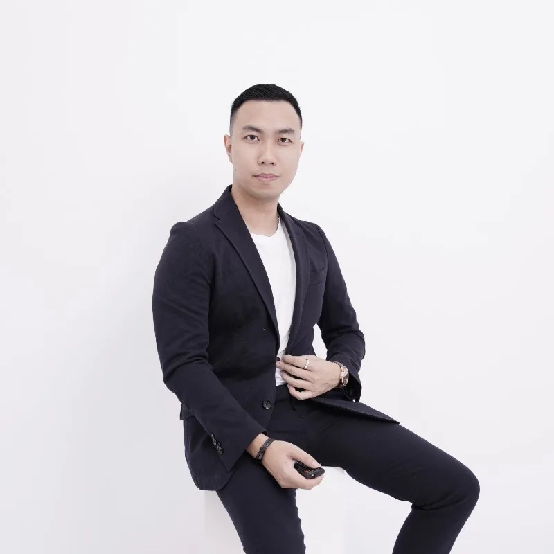 Alumni 3